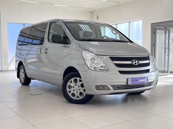 Hyundai Grand Starex I с пробегом 2011 года, цена 1 500 000 рублей, 212928 км, минивэн, Автокод Объявления