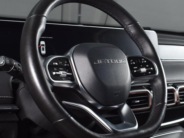 JETOUR X70+ I Рестайлинг с пробегом 2023 года, цена 2 229 995 рублей, 43828 км, внедорожник, Автокод Объявления