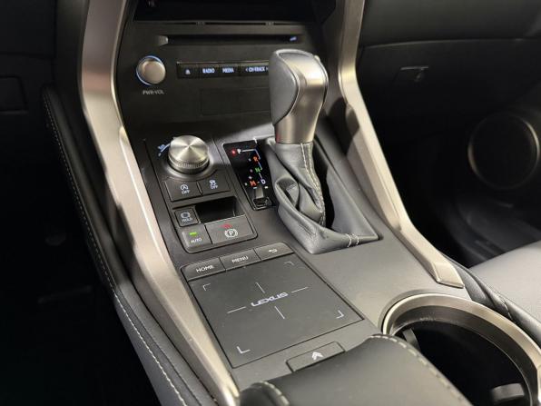 Lexus NX I Рестайлинг с пробегом 2021 года, цена 4 099 800 рублей, 62000 км, внедорожник, Автокод Объявления