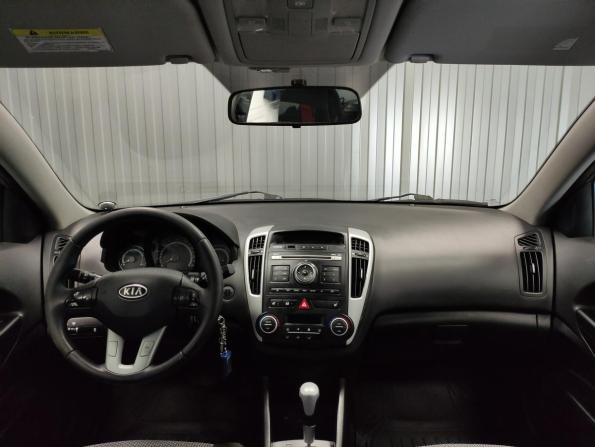 Kia Ceed I Рестайлинг с пробегом 2010 года, цена 695 000 рублей, 203163 км, хэтчбек, Автокод Объявления