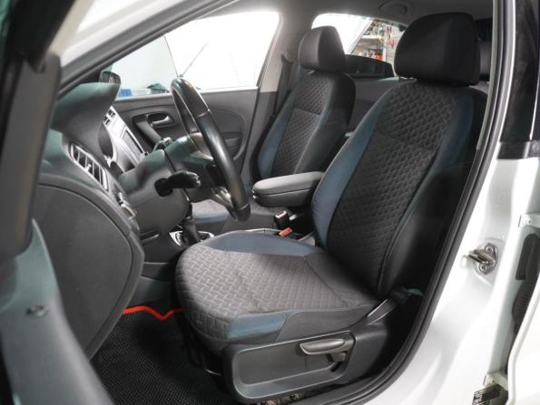 Volkswagen Polo V Рестайлинг с пробегом 2019 года, цена 1 169 000 рублей, 143122 км, седан, Автокод Объявления