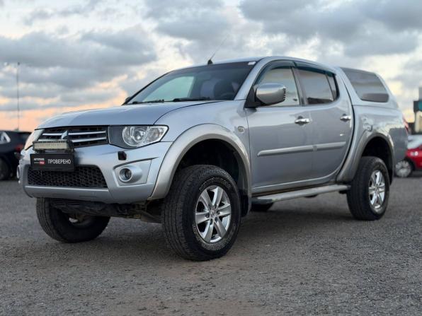Mitsubishi L200 IV с пробегом 2011 года, цена 1 050 000 рублей, 315000 км, offers.body_type.unknown, Автокод Объявления