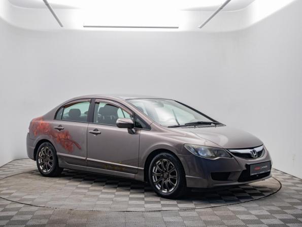 Honda Civic VIII Рестайлинг с пробегом 2009 года, цена 770 000 рублей, 220694 км, седан, Автокод Объявления