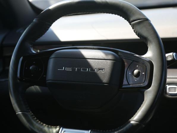 JETOUR DASHING I с пробегом 2023 года, цена 1 700 000 рублей, 113000 км, внедорожник, Автокод Объявления