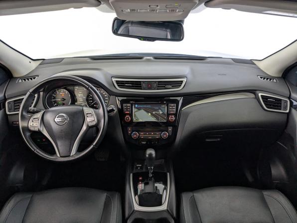 Nissan Qashqai II с пробегом 2017 года, цена 1 995 000 рублей, 73832 км, внедорожник, Автокод Объявления
