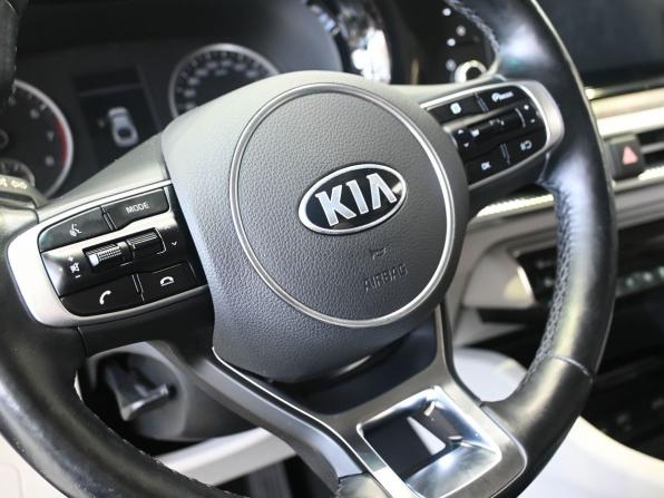Kia K5 III с пробегом 2020 года, цена 2 549 900 рублей, 83000 км, седан, Автокод Объявления