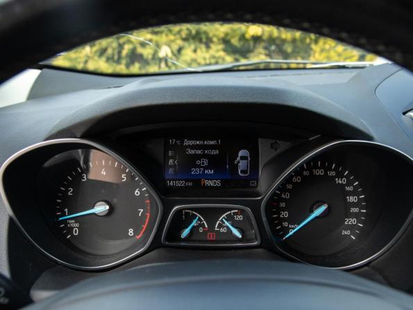 Ford Kuga II Рестайлинг с пробегом 2017 года, цена 1 548 000 рублей, 141518 км, внедорожник, Автокод Объявления