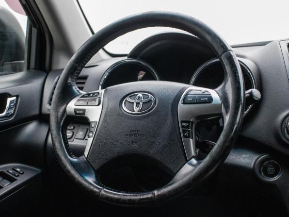 Toyota Highlander II (XU40) Рестайлинг с пробегом 2010 года, цена 1 449 000 рублей, 216298 км, внедорожник, Автокод Объявления