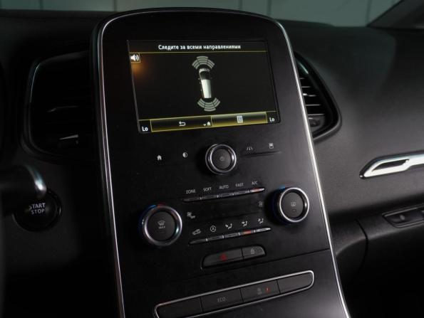 Renault Scenic IV с пробегом 2020 года, цена 1 780 000 рублей, 126185 км, компактвэн, Автокод Объявления
