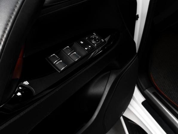 Lexus LX III Рестайлинг 2 с пробегом 2019 года, цена 9 899 000 рублей, 78237 км, внедорожник, Автокод Объявления