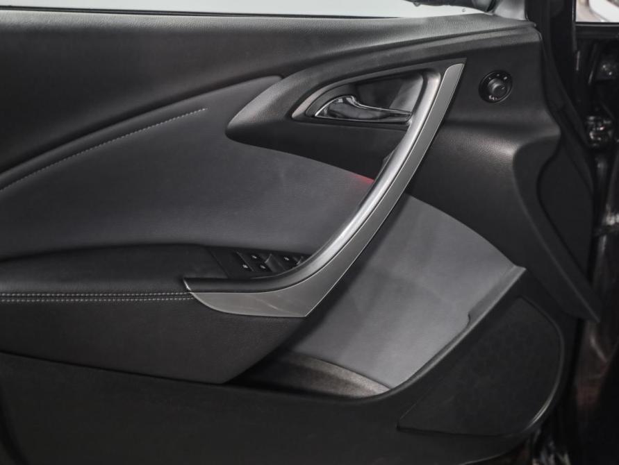 Opel Astra J Рестайлинг Санкт-Петербург  - изображение 19
