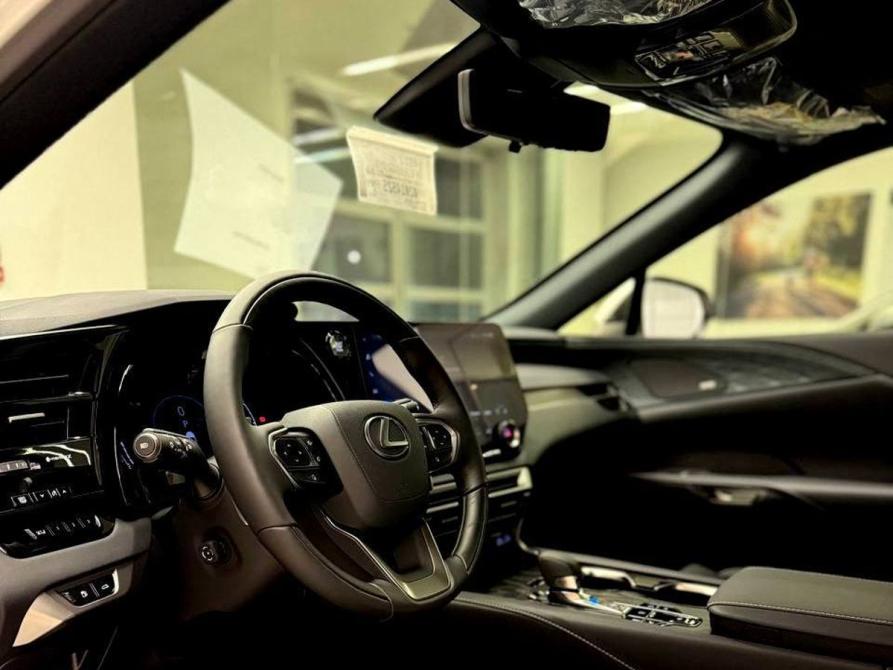 Lexus RX V Челябинск  - изображение 9