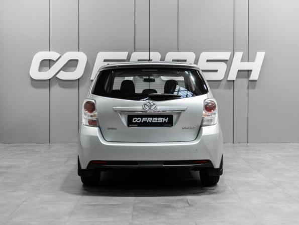 Toyota Verso I Рестайлинг с пробегом 2014 года, цена 1 370 000 рублей, 131168 км, компактвэн, Автокод Объявления