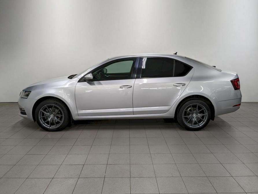 Skoda Octavia III (A7) Рестайлинг Москва  - изображение 8