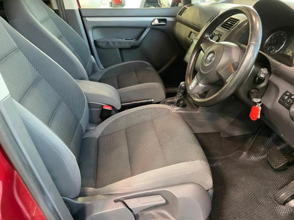 Volkswagen Touran I Рестайлинг 2 с пробегом 2011 года, цена 760 300 рублей, 133075 км, компактвэн, Автокод Объявления