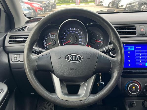 Kia Rio III с пробегом 2012 года, цена 650 000 рублей, 178002 км, седан, Автокод Объявления