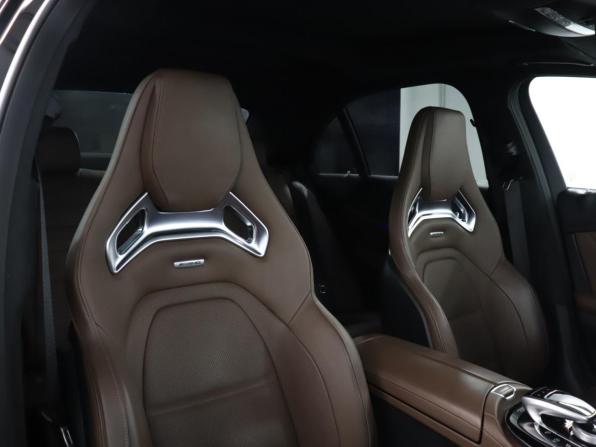 Mercedes-Benz E-Класс AMG V (W213) с пробегом 2018 года, цена 4 199 900 рублей, 169225 км, седан, Автокод Объявления