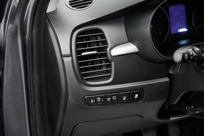 Kia Rio IV с пробегом 2018 года, цена 895 000 рублей, 113972 км, седан, Автокод Объявления