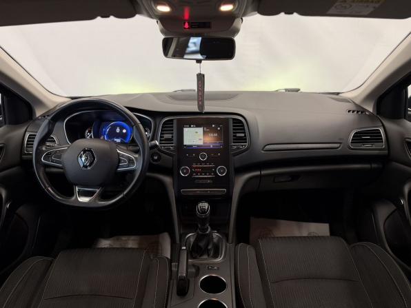 Renault Megane IV с пробегом 2019 года, цена 1 380 000 рублей, 198148 км, универсал, Автокод Объявления