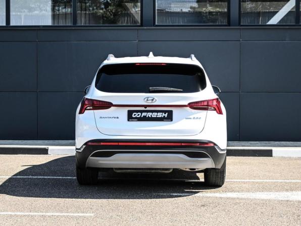 Hyundai Santa Fe IV Рестайлинг с пробегом 2022 года, цена 3 674 000 рублей, 55540 км, внедорожник, Автокод Объявления