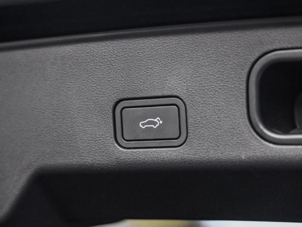Geely Atlas II с пробегом 2024 года, цена 2 989 000 рублей, 24081 км, внедорожник, Автокод Объявления