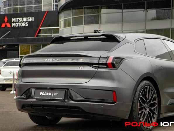Zeekr 001 I с пробегом 2023 года, цена 4 628 000 рублей, 56331 км, лифтбек, Автокод Объявления