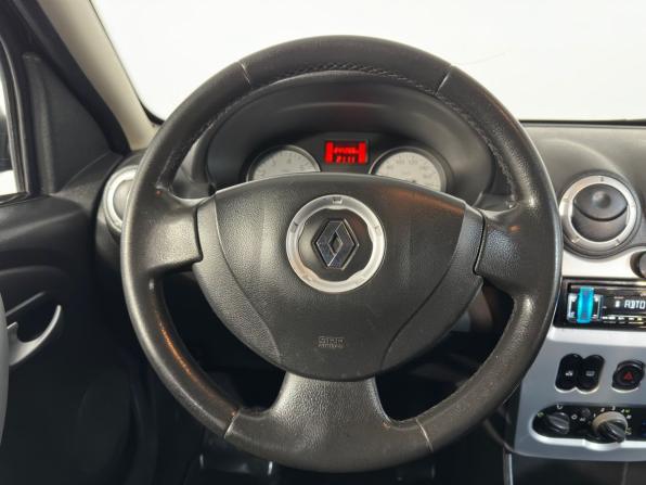 Renault Sandero I с пробегом 2010 года, цена 359 900 рублей, 240000 км, хэтчбек, Автокод Объявления