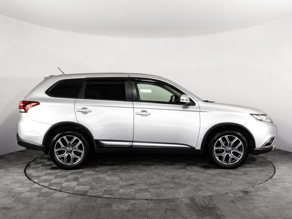 Mitsubishi Outlander III Рестайлинг 2 с пробегом 2016 года, цена 1 699 000 рублей, 134000 км, внедорожник, Автокод Объявления