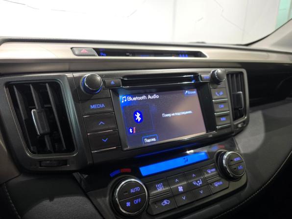 Toyota RAV4 IV (XA40) с пробегом 2013 года, цена 1 815 000 рублей, 200000 км, внедорожник, Автокод Объявления
