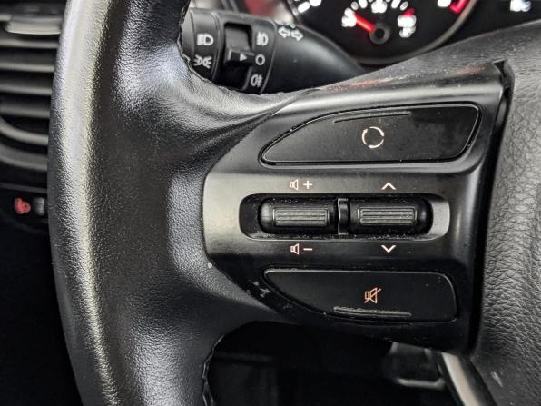 Kia Rio IV с пробегом 2019 года, цена 1 515 000 рублей, 91861 км, хэтчбек, Автокод Объявления