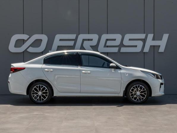 Kia Rio IV с пробегом 2019 года, цена 917 030 рублей, 224276 км, седан, Автокод Объявления