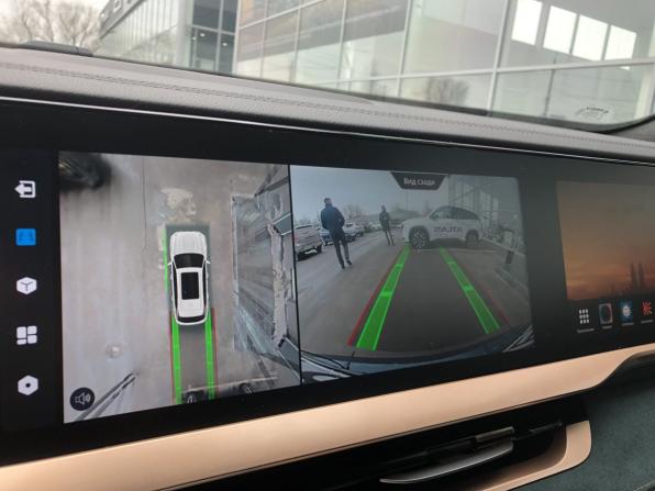 Geely Monjaro I Рестайлинг с пробегом 2024 года, цена 3 399 000 рублей, 40532 км, внедорожник, Автокод Объявления