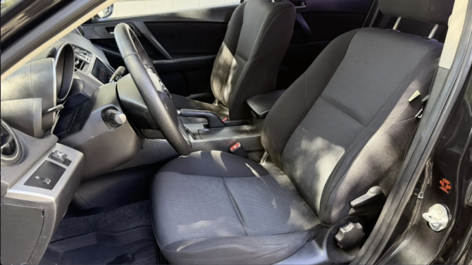 Mazda 3 II (BL) с пробегом 2011 года, цена 860 000 рублей, 208000 км, хэтчбек, Автокод Объявления