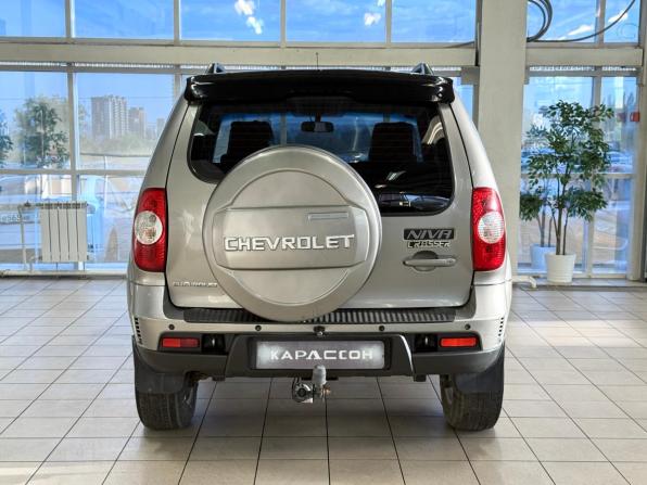 Chevrolet Niva I Рестайлинг с пробегом 2011 года, цена 520 000 рублей, 150000 км, внедорожник, Автокод Объявления