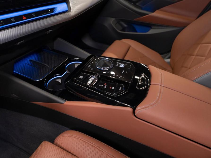 BMW 5 серии VIII (G60/G61/G68) Москва  - изображение 19
