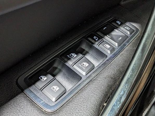 Lada (ВАЗ) Vesta I Рестайлинг (NG) с пробегом 2025 года, цена 1 640 000 рублей, 11950 км, седан, Автокод Объявления