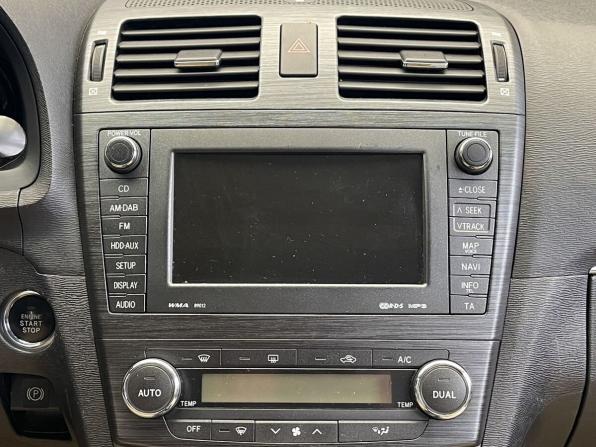 Toyota Avensis III с пробегом 2009 года, цена 997 000 рублей, 272000 км, седан, Автокод Объявления