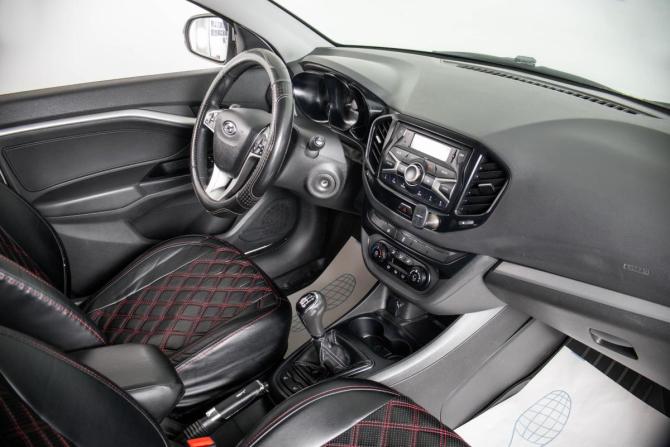 Lada (ВАЗ) Vesta I с пробегом 2022 года, цена 1 349 000 рублей, 283145 км, седан, Автокод Объявления