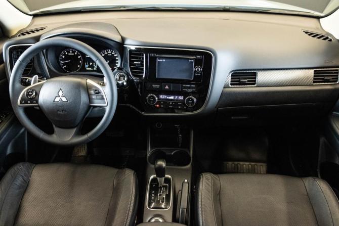 Mitsubishi Outlander III с пробегом 2014 года, цена 1 549 000 рублей, 134249 км, внедорожник, Автокод Объявления