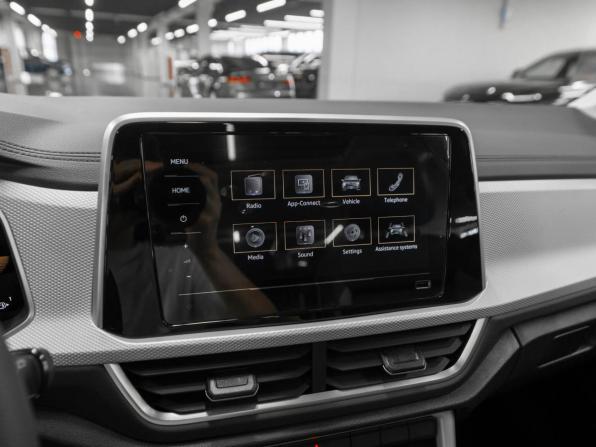 Volkswagen T-Roc I (China Market) Рестайлинг с пробегом 2026 года, цена 3 490 000 рублей, 50 км, внедорожник, Автокод Объявления