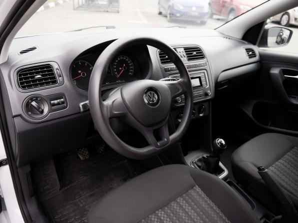 Volkswagen Polo V Рестайлинг с пробегом 2016 года, цена 847 000 рублей, 178859 км, седан, Автокод Объявления