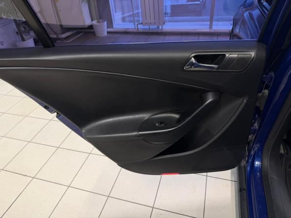 Volkswagen Passat B6 с пробегом 2008 года, цена 610 000 рублей, 250000 км, седан, Автокод Объявления