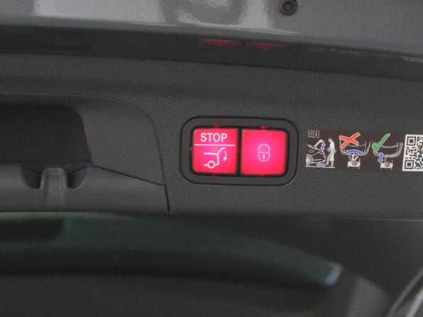 Новый Mercedes-Benz GLE II (V167) Рестайлинг 2025 года, цена 10 750 000 рублей, внедорожник, Автокод Объявления