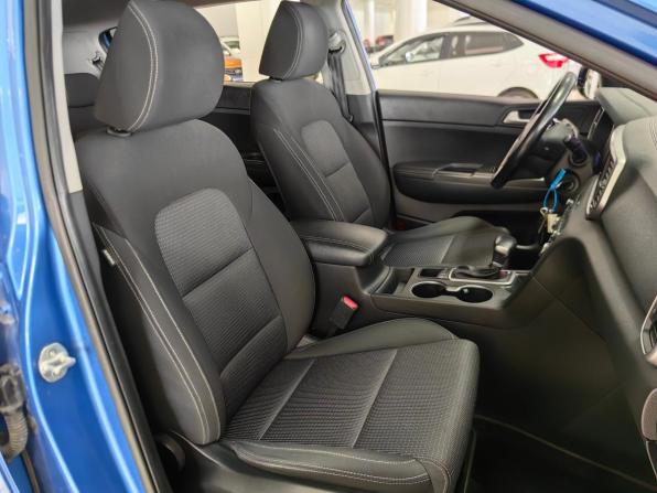 Kia Sportage IV Рестайлинг с пробегом 2018 года, цена 1 985 000 рублей, 140000 км, внедорожник, Автокод Объявления