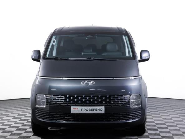 Hyundai Staria I с пробегом 2021 года, цена 4 990 000 рублей, 37900 км, минивэн, Автокод Объявления