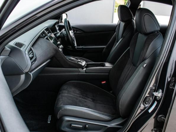 Honda Insight III с пробегом 2018 года, цена 2 090 000 рублей, 72568 км, седан, Автокод Объявления