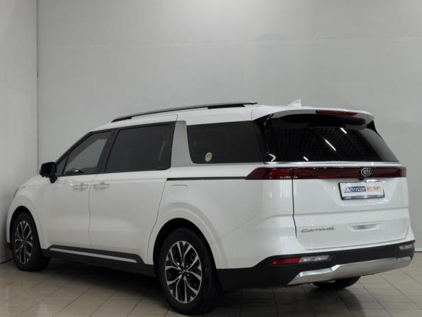 Kia Carnival III с пробегом 2020 года, цена 3 700 000 рублей, 98874 км, минивэн, Автокод Объявления