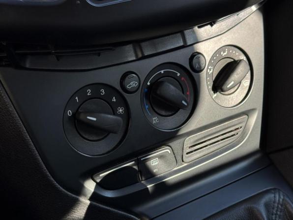 Ford Focus III с пробегом 2011 года, цена 899 000 рублей, 259306 км, седан, Автокод Объявления
