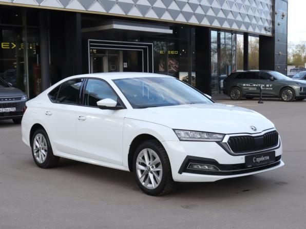 Skoda Octavia IV (A8) с пробегом 2020 года, цена 2 460 000 рублей, 97633 км, лифтбек, Автокод Объявления