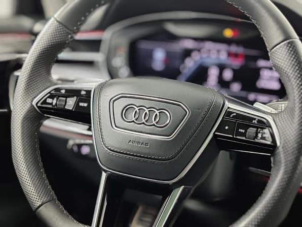 Audi S8 IV (D5) Рестайлинг с пробегом 2023 года, цена 16 500 000 рублей, 10750 км, седан, Автокод Объявления